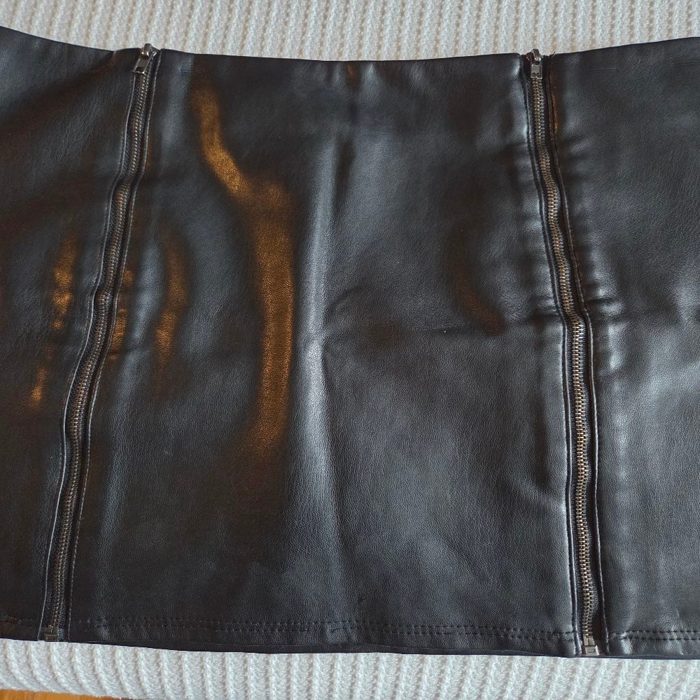 Women's Kendall & Kylie Black Faux Leather Mini Skirt S - Picture 4 of 7
